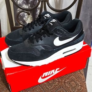 Nike Air Max 1 (AH8145-014) Size 10.5